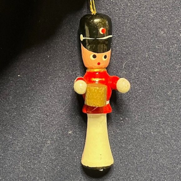 VTG Wooden Drummer Christmas Ornament Avon Gift Collection 3.25" - Picture 13 of 15